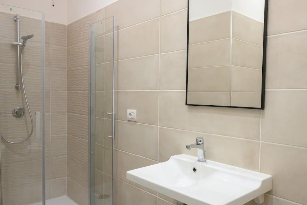 Laura Sweet Home Con Piscina Рим Екстериор снимка