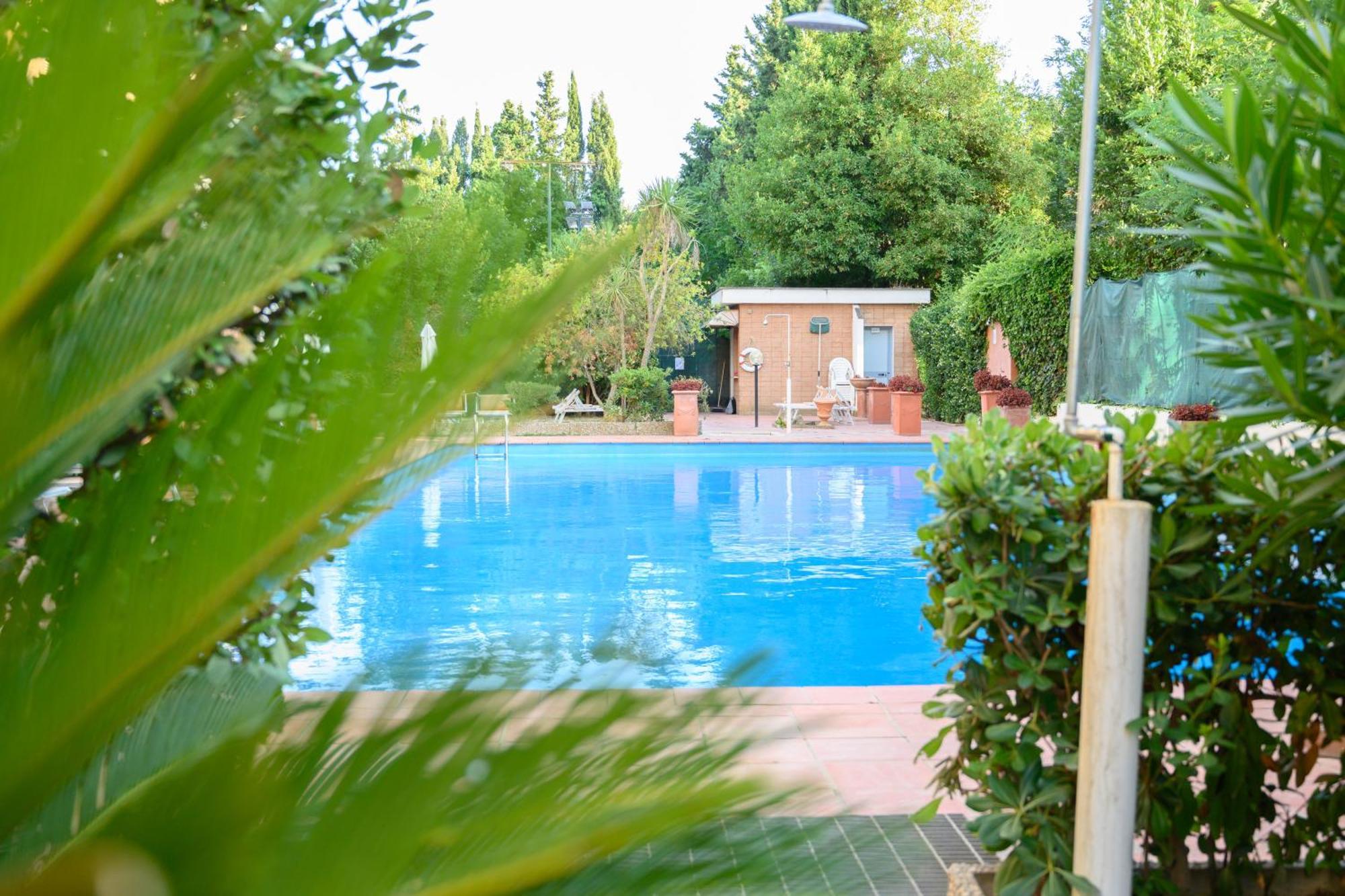 Laura Sweet Home Con Piscina Рим Екстериор снимка